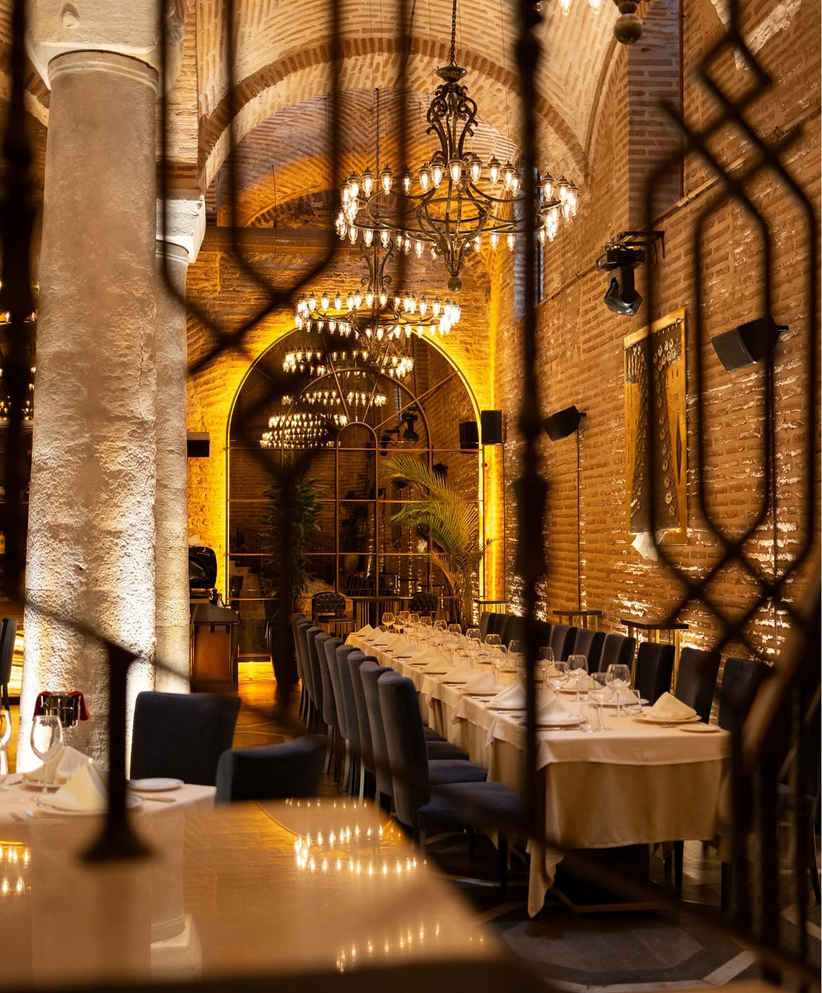 The Sarnic’ta Büyüleyici Gecce: Allen Hulsey ve Shkoon