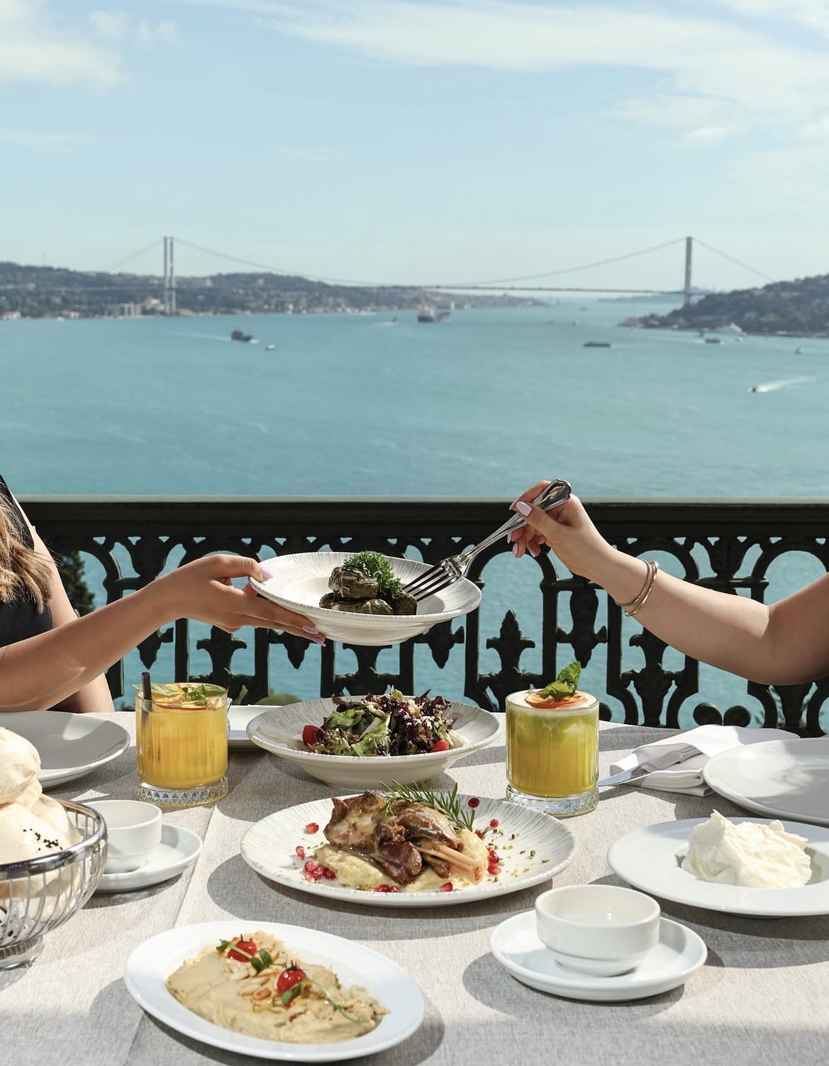 1927’den Bugüne Değişmeyen İstanbul Klasiği: Borsa Restaurant